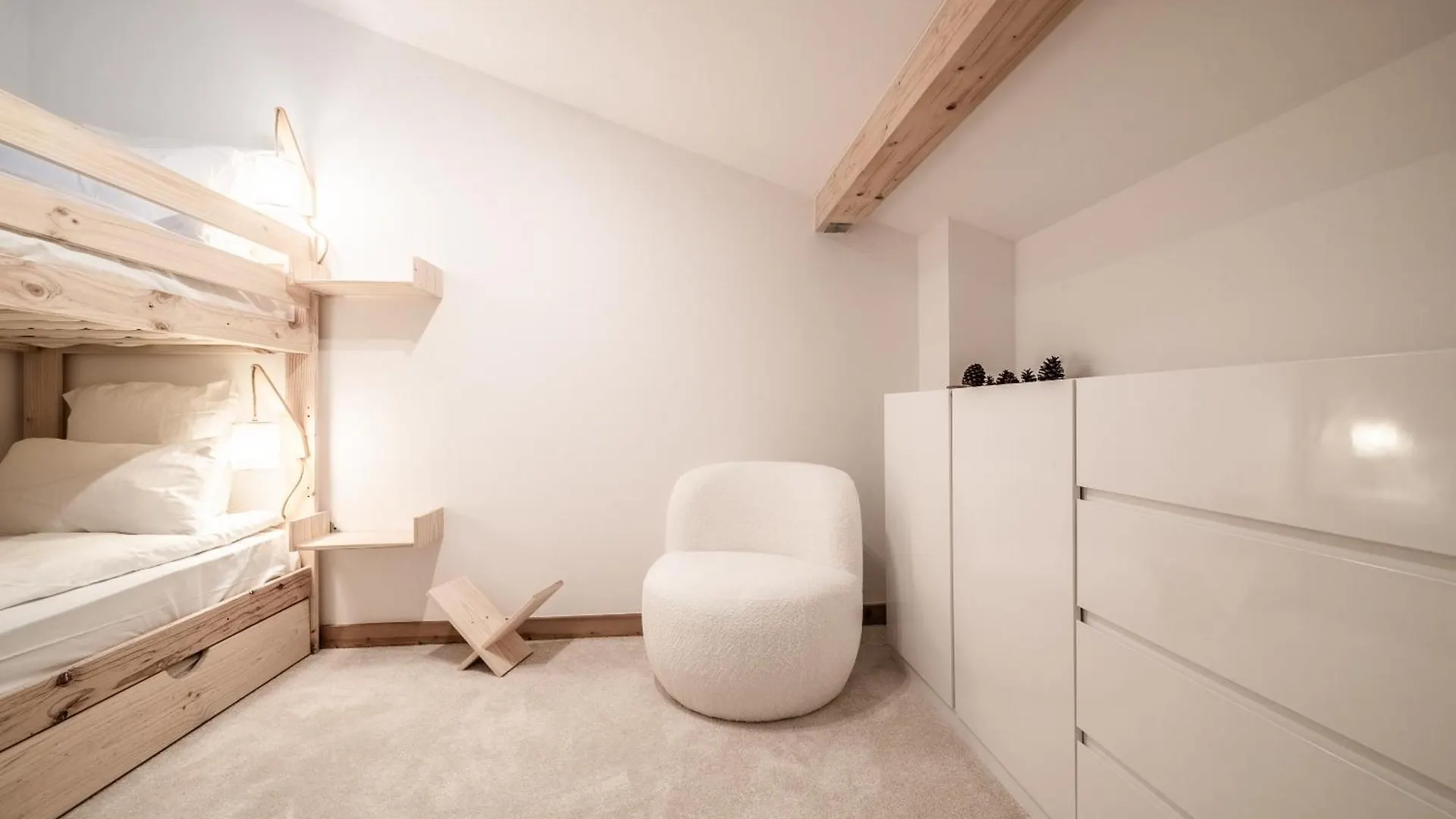 Apartment Gentiana, Les Gets - By Emerald Stay France